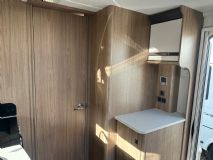 2017 COACHMAN VIP 545 4.jpg